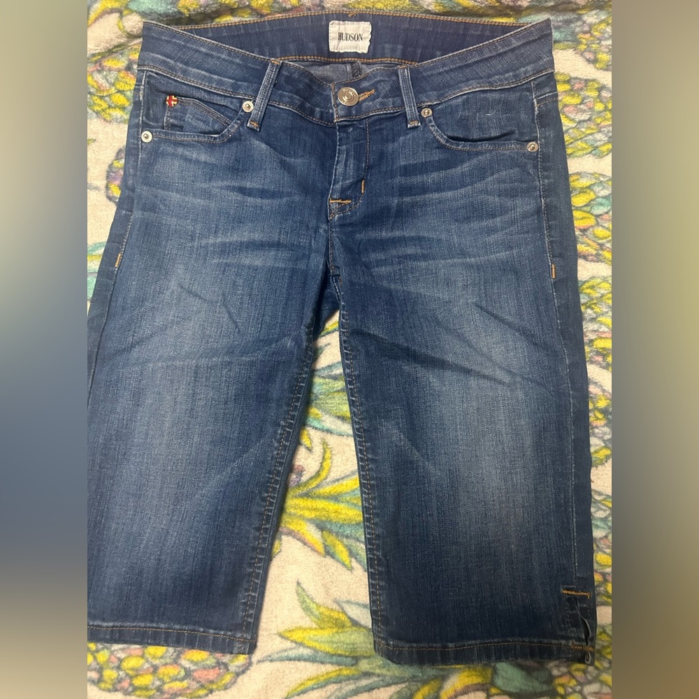 Hudson Viceroy Knee Short